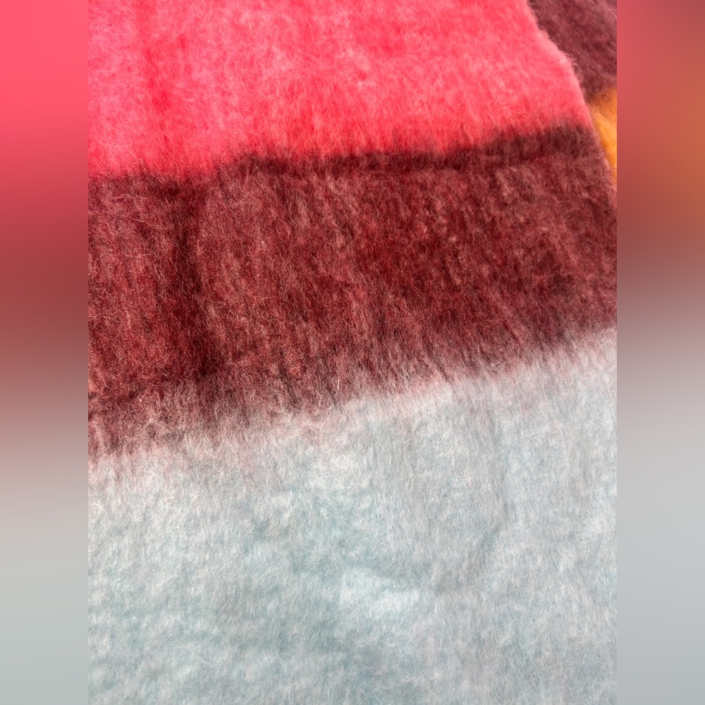 GAP Multicolor Striped Scarf - Picture 6 of 8
